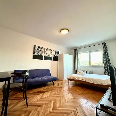 Sunny Two Bedroom